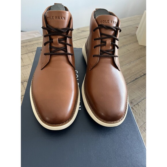 New Cole Haan Grand Remix Leather Chukka Boot Sneakers Sole Men Shoe 9 M Cognac